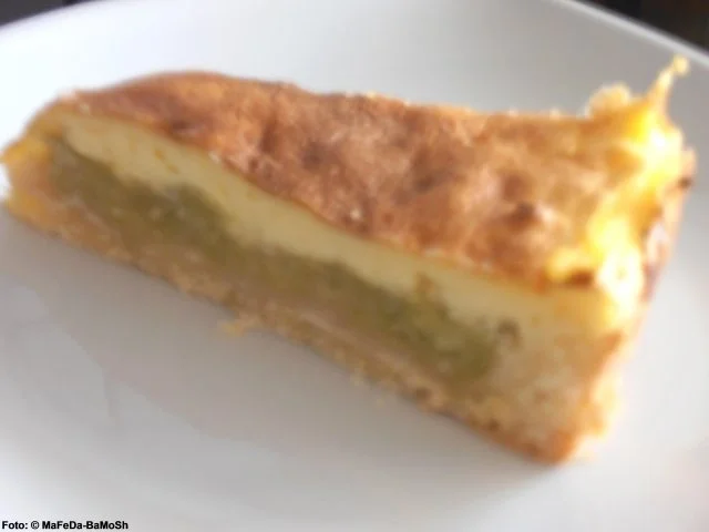 Rhabarberkuchen mit Vanillepuddingguss - Rezept - Bild Nr. 3