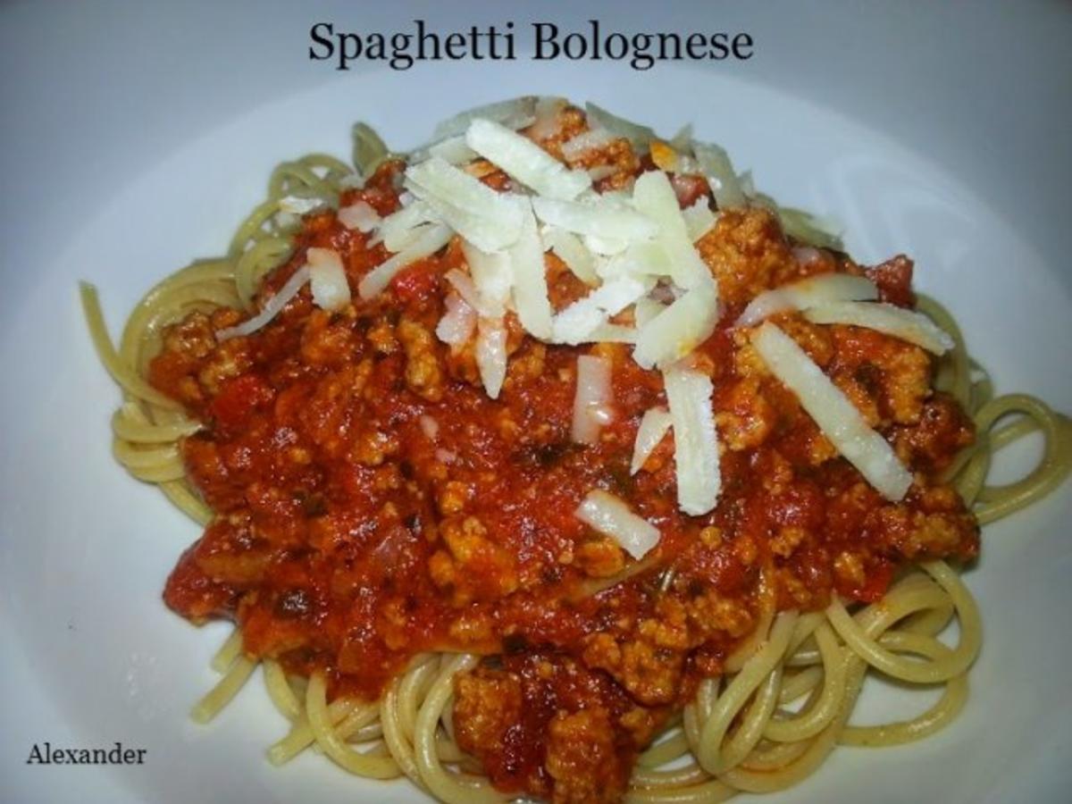 Spaghetti Bolognese - einfach - 422 kcal/100g Spaghetti Bolognese - einfach - 422 kcal/100g