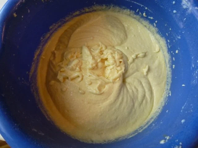 Gugelhupf mit Dreierlei Schokolade - Rezept - Bild Nr. 6