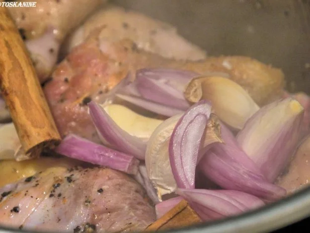 Rezept: Huhn in Zimtsauce mit jungen Möhren Bild Nr. 6 Huhn in Zimtsauce mit jungen Möhren - Rezept - Bild Nr. 6