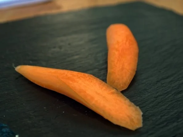 Rezept: Huhn in Zimtsauce mit jungen Möhren Bild Nr. 2 Huhn in Zimtsauce mit jungen Möhren - Rezept - Bild Nr. 2