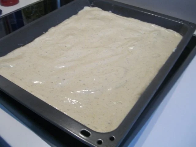 Rezept: "Wickeltorte" mit Zitronencreme Bild Nr. 11 "Wickeltorte" mit Zitronencreme - Rezept - Bild Nr. 11