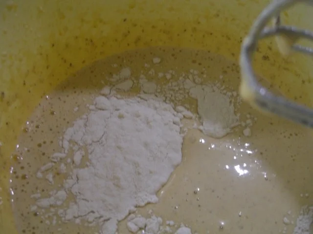 Rezept: "Wickeltorte" mit Zitronencreme Bild Nr. 13 "Wickeltorte" mit Zitronencreme - Rezept - Bild Nr. 13