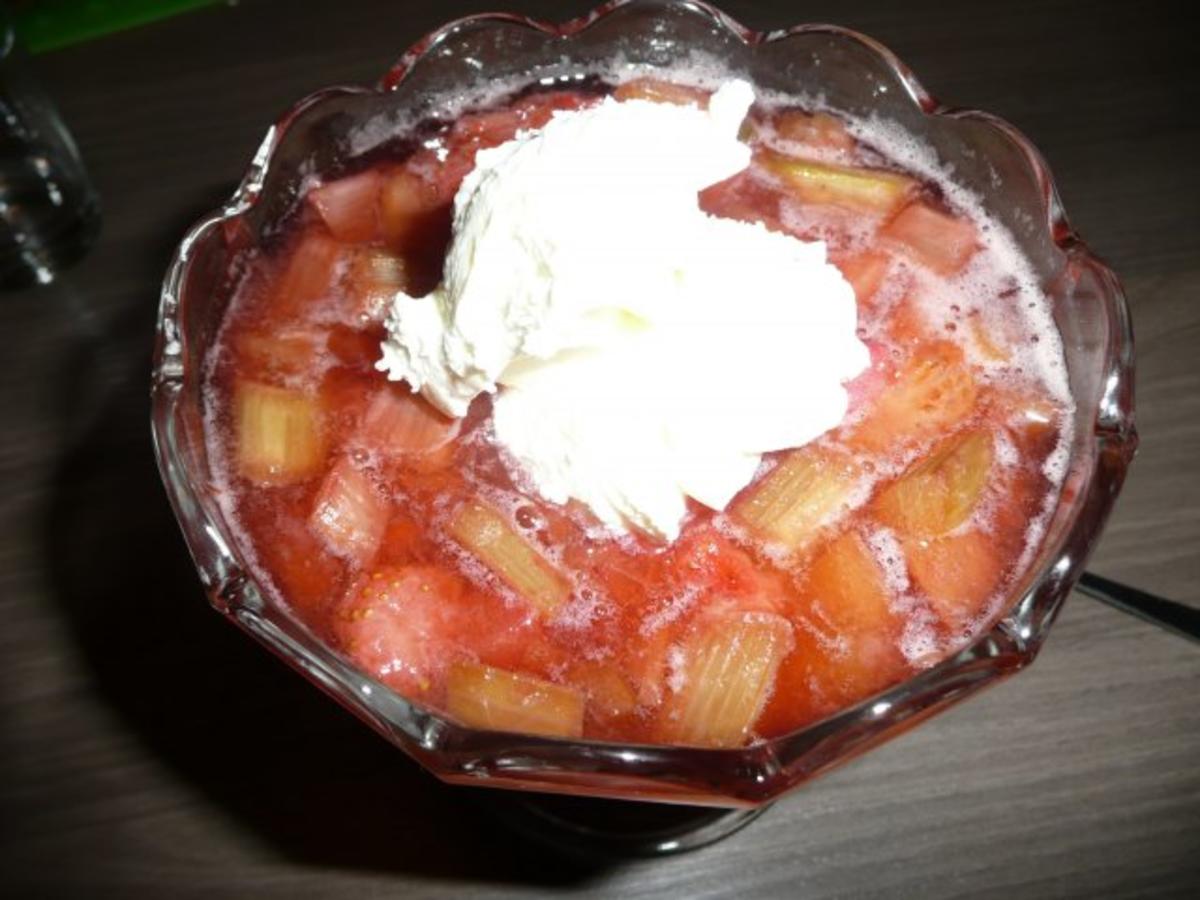 Rhabarber - Erdbeer - Kompott - Rezept