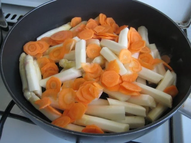 Rezept: Spargel Curry Asiatisch Bild Nr. 5 Spargel Curry Asiatisch - Rezept - Bild Nr. 5