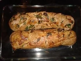 Schweinelendchen mit Paprikarahmsosse und Semmelknödelmuffins - Rezept - Bild Nr. 2