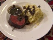 Chateaubriand an handgemachter Pasta serviert in Parmigiano  Reggiano (Daniela Michalski) - Rezept