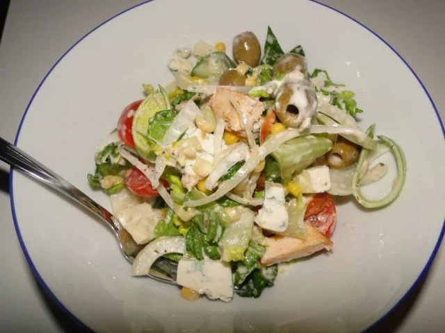 Schüssel mit gemischten Salat mit Köstlichkeiten für meine Kumpels, abends zum Song Contes - Rezept - Bild Nr. 9