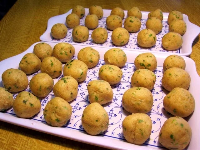 Rezept: Mark-Klößchen Bild Nr. 5 Mark-Klößchen - Rezept - Bild Nr. 5