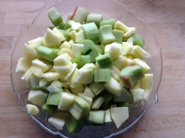 Mini-Rhabarber-Apfel-Kuchen - Rezept - Bild Nr. 3