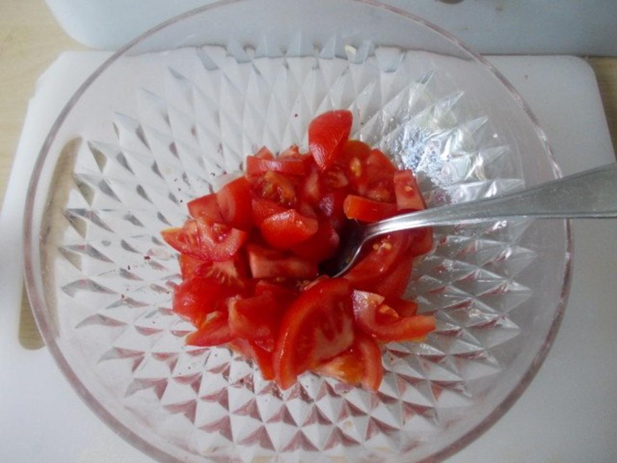 Tomatensalat mit Avocados - Rezept - Bild Nr. 2