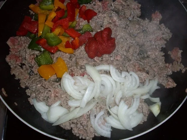 hackfleischpfanne mit basillikum und gorgonzola käse - Rezept - Bild Nr. 3