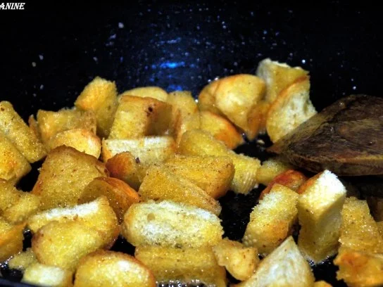 Rezept: lauwarme Panzanella mit grünem Spargel, Tomaten und Schafskäse Bild Nr. 15 lauwarme Panzanella mit grünem Spargel, Tomaten und Schafskäse - Rezept - Bild Nr. 15