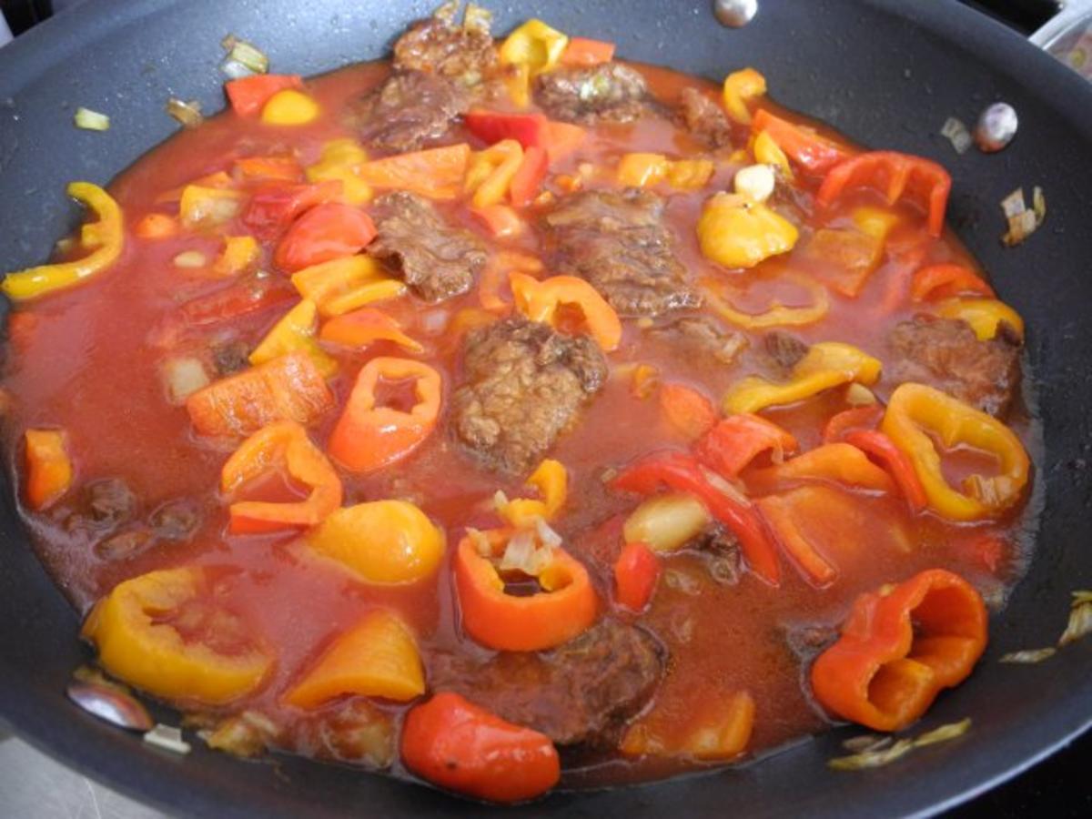 Paprika - Vleisch süss sauer in Tomatensaft an gebutterter Spargel - Pasta - Rezept - Bild Nr. 14