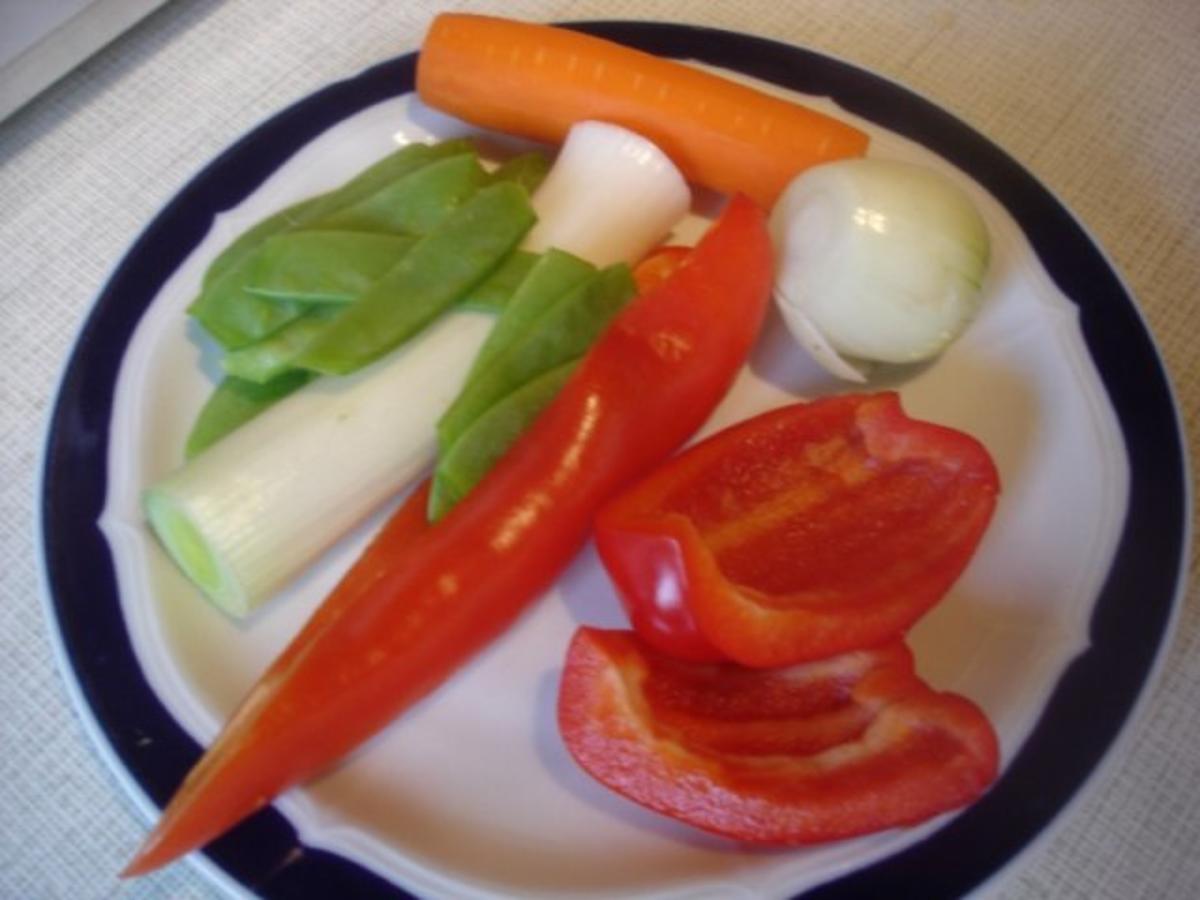 Omelett mit Gemüsefüllung - Rezept - Bild Nr. 6