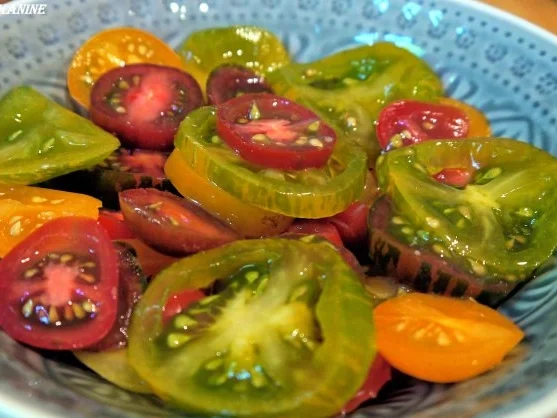 Rezept: Marokkanische Hähnchen-Spargelpfanne mit Knoblauchdip und wilden Tomaten Bild Nr. 7 Marokkanische Hähnchen-Spargelpfanne mit Knoblauchdip und wilden Tomaten - Rezept - Bild Nr. 7