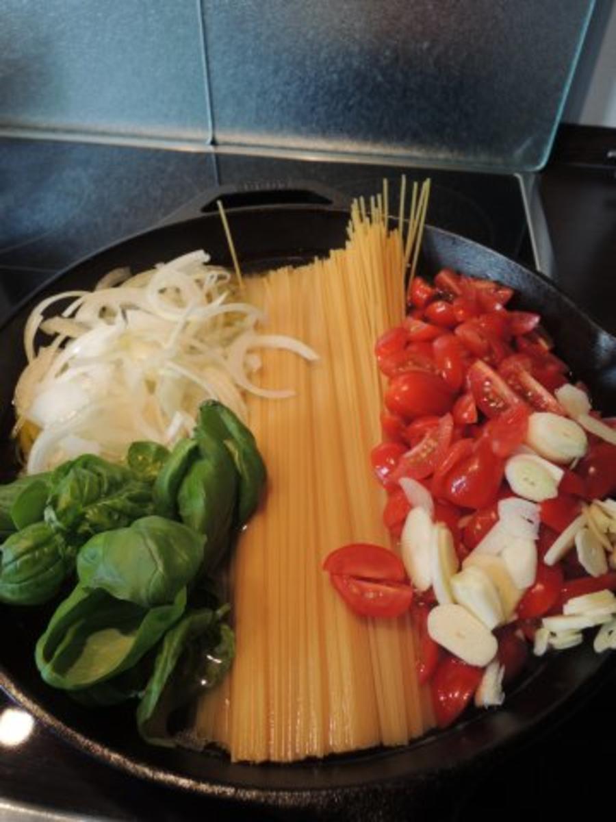 Spaghetti mit Tomatensoße - Rezept - Bild Nr. 5