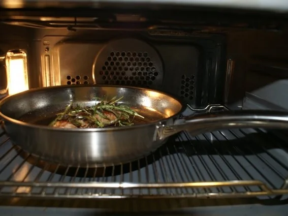 Rezept: Rehrücken mit Filet Bild Nr. 5 Rehrücken mit Filet - Rezept - Bild Nr. 5