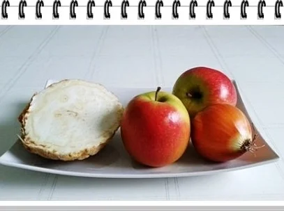 Apfel-Sellerie Cremesuppe - Klassisch zubereitet - Rezept - Bild Nr. 3