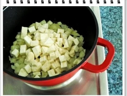 Apfel-Sellerie Cremesuppe - Klassisch zubereitet - Rezept - Bild Nr. 6