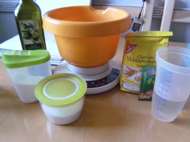 Rezept: Pizzateig Bild Nr. 2 Pizzateig - Rezept - Bild Nr. 2