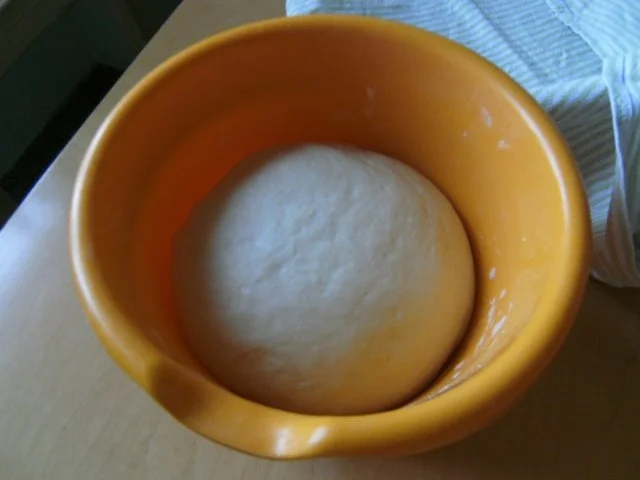 Rezept: Pizzateig Bild Nr. 7 Pizzateig - Rezept - Bild Nr. 7