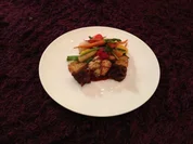 Kalbsbacken mit Haferlknödel und glasiertes Marktgemüse an Kalbsjus - Rezept