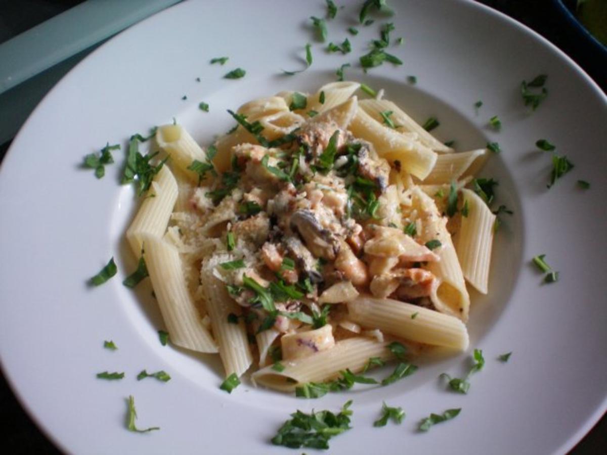 Bilder für Pasta mit Meeresfrüchten - Rezept