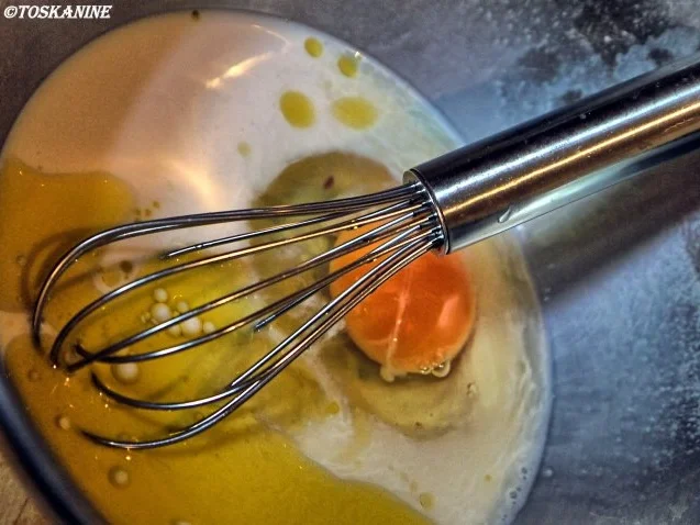 Rezept: Flammkuchen mit grünem Spargel und Tomaten Bild Nr. 3 Flammkuchen mit grünem Spargel und Tomaten - Rezept - Bild Nr. 3