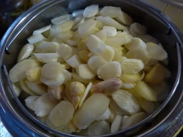 Rezept: Suppen: Spargelsuppe Bild Nr. 3 Suppen: Spargelsuppe - Rezept - Bild Nr. 3