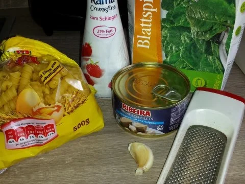 Spinatnudeln mit Thunfisch - Rezept - Bild Nr. 2