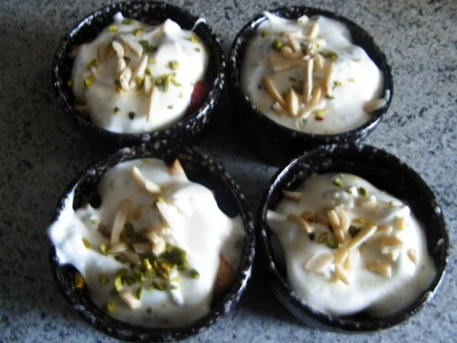 Rezept: Obstsalat mit Baiserhaube Bild Nr. 4 Obstsalat mit Baiserhaube - Rezept - Bild Nr. 4