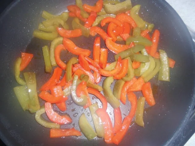 Gemüsepfanne mit Eieraugen - Rezept - Bild Nr. 10
