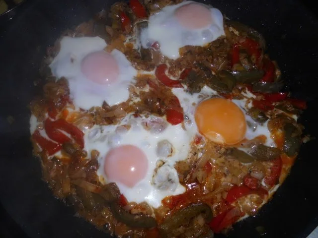 Gemüsepfanne mit Eieraugen - Rezept - Bild Nr. 15