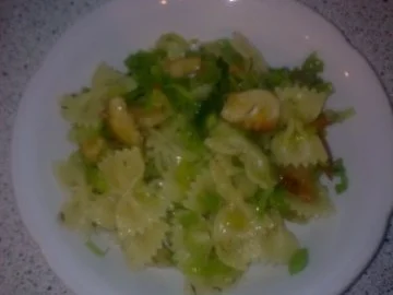 warmer Nudelsalat mit Hähnchenbrustfilet - Rezept - Bild Nr. 3