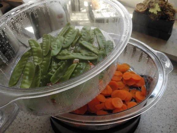 Rezept: Feta - Bremsklötze, rot, grünes Gemüse und Kartoffeln Bild Nr. 2 Feta - Bremsklötze, rot, grünes Gemüse und Kartoffeln - Rezept - Bild Nr. 2