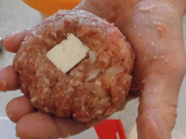 Rezept: Feta - Bremsklötze, rot, grünes Gemüse und Kartoffeln Bild Nr. 3 Feta - Bremsklötze, rot, grünes Gemüse und Kartoffeln - Rezept - Bild Nr. 3