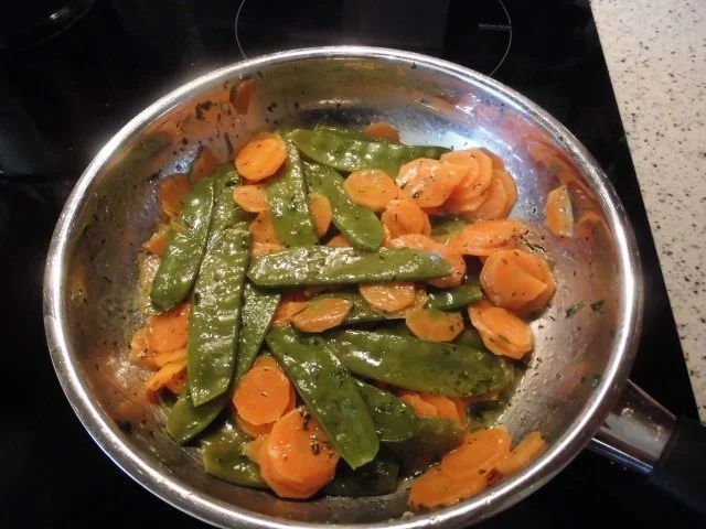 Rezept: Feta - Bremsklötze, rot, grünes Gemüse und Kartoffeln Bild Nr. 7 Feta - Bremsklötze, rot, grünes Gemüse und Kartoffeln - Rezept - Bild Nr. 7