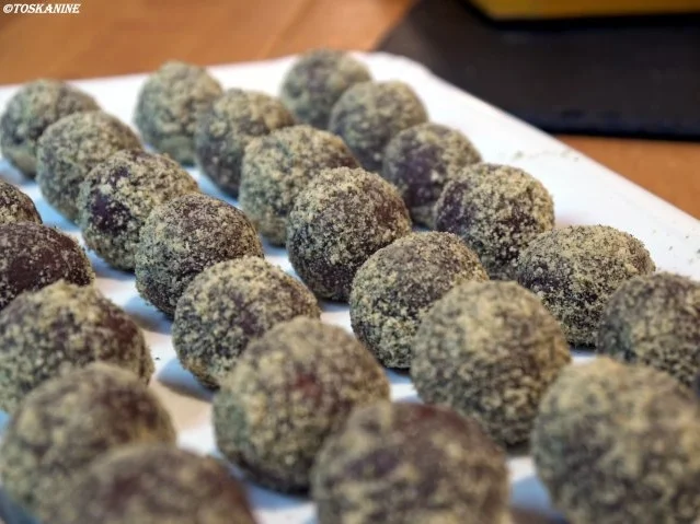 Rezept: Kürbiskern-Konfekt Bild Nr. 14 Kürbiskern-Konfekt - Rezept - Bild Nr. 14