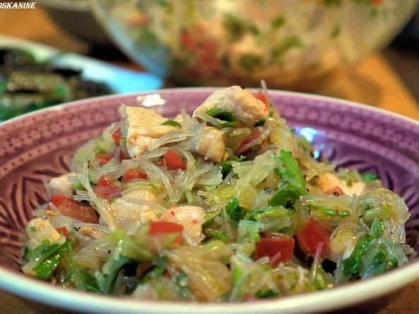 Geflügel-Glasnudel-Salat mit Pimentos de Padron - Rezept - Bild Nr. 2