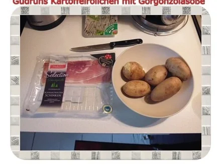 Kartoffeln: Kartoffelröllchen mit Gorgonzolasoße - Rezept - Bild Nr. 2