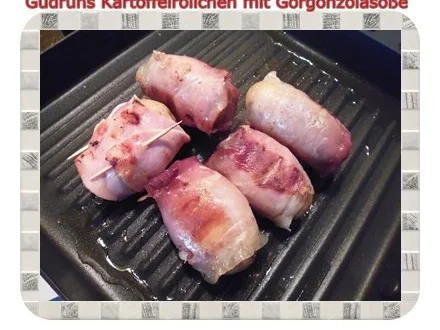 Kartoffeln: Kartoffelröllchen mit Gorgonzolasoße - Rezept - Bild Nr. 9
