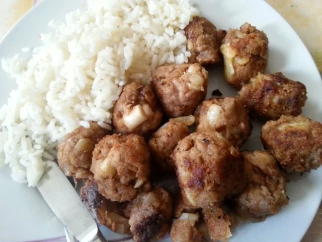 Rezept: Griechische Hackbällchen Griechische Hackbällchen - Rezept