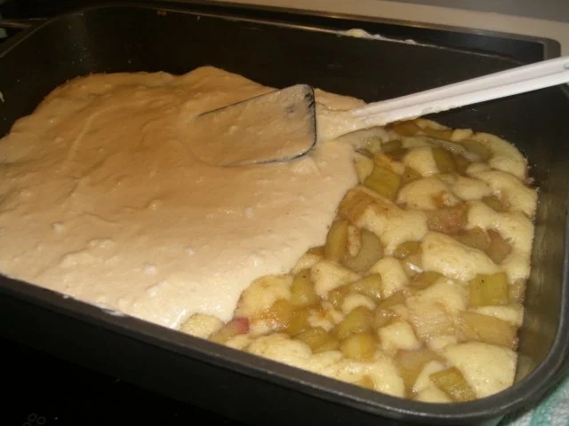 Rhabarber-Schecke mit Guss - Rezept - Bild Nr. 4