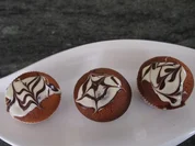 Muffins mit Schokoüberraschung und Bananenjoghurt - Rezept