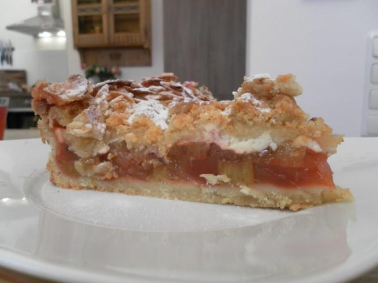 Rhabarber-Streuselkuchen - Rezept mit Bild - kochbar.de