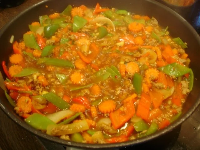 Rezept: Asiatische Spaghetti mit Hackfleisch Bild Nr. 13 Asiatische Spaghetti mit Hackfleisch - Rezept - Bild Nr. 13