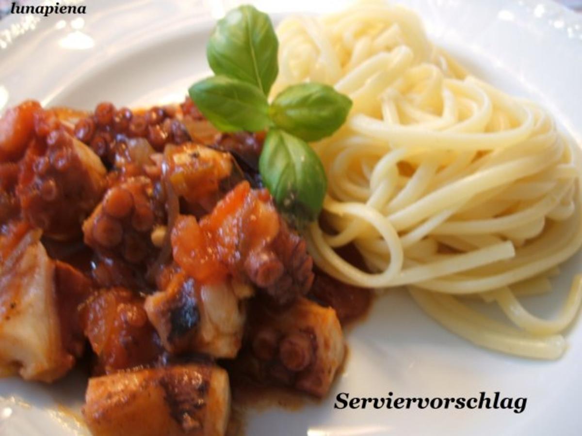 Bilder für Fisch: Sepia in Tomatensoße - Rezept