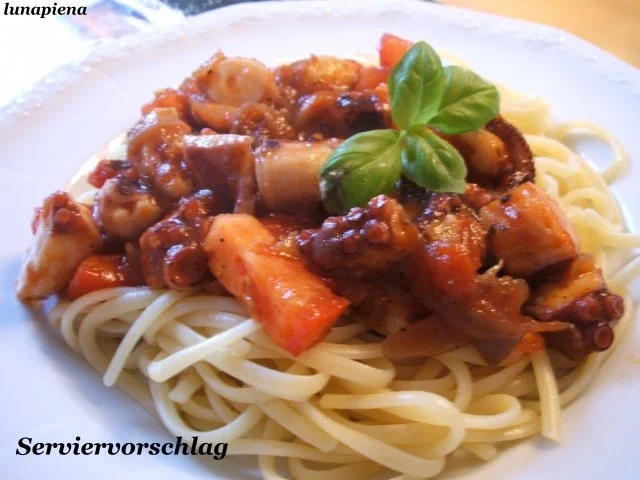 Fisch: Sepia in Tomatensoße - Rezept - Bild Nr. 2