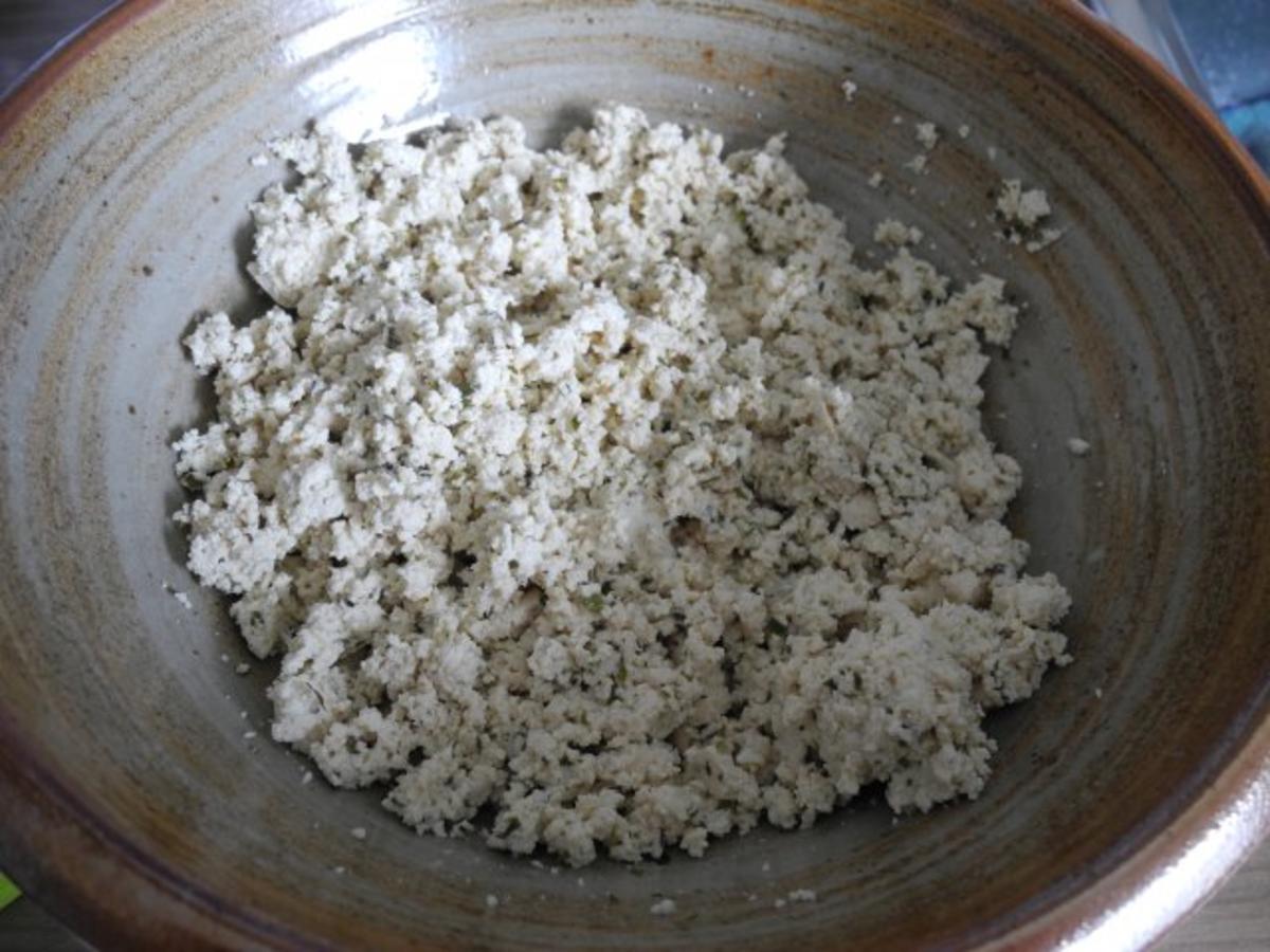 Kräuter - Tofu - Bällchen an Gemüse - Mix mit gerösteten Zwiebeln - Rezept - Bild Nr. 5